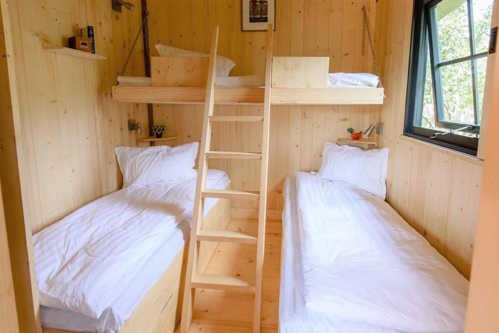 Camping De La Cote Des Legendes Brignogan-Plages Esterno foto