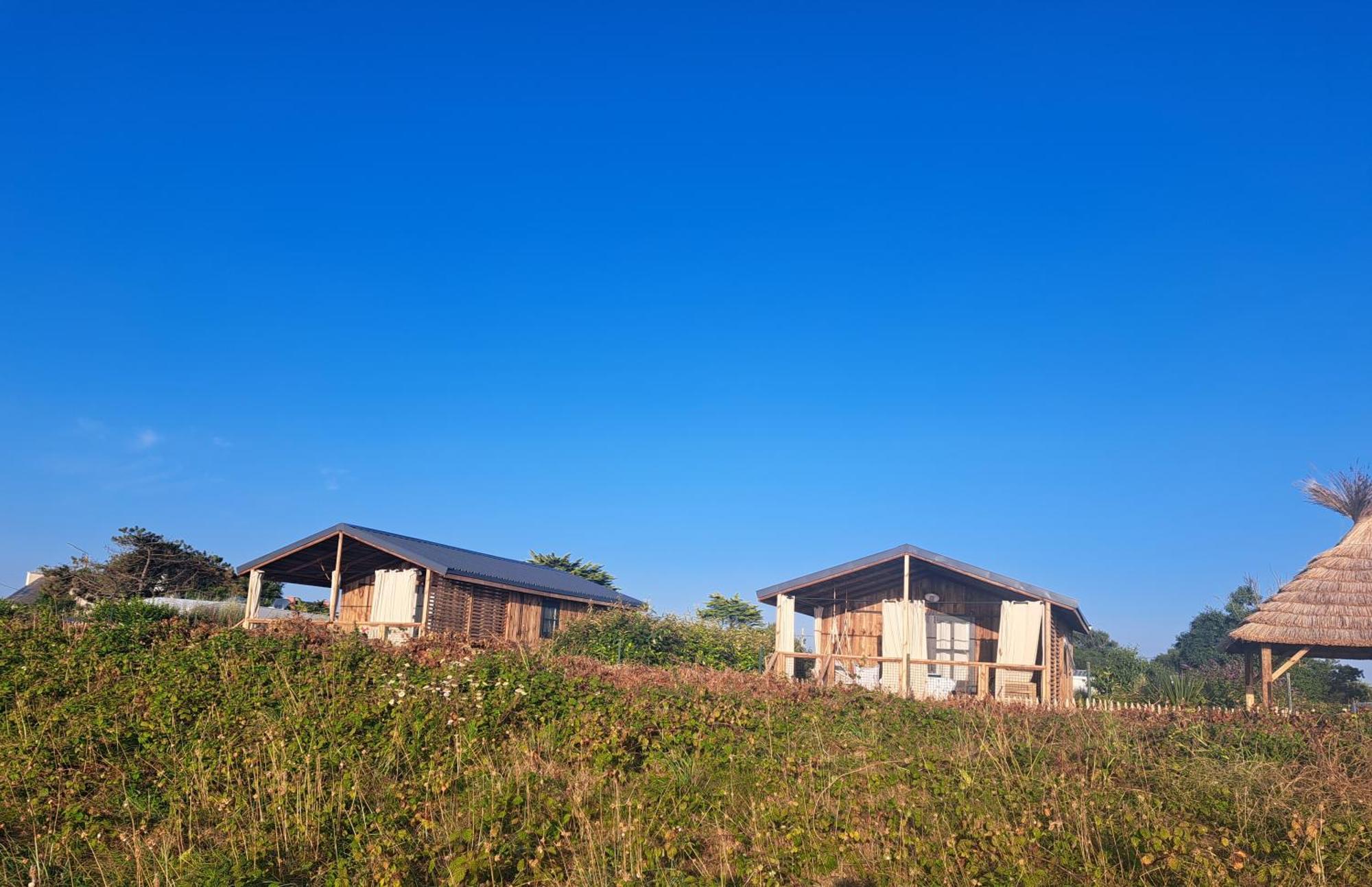 Camping De La Cote Des Legendes Brignogan-Plages Esterno foto