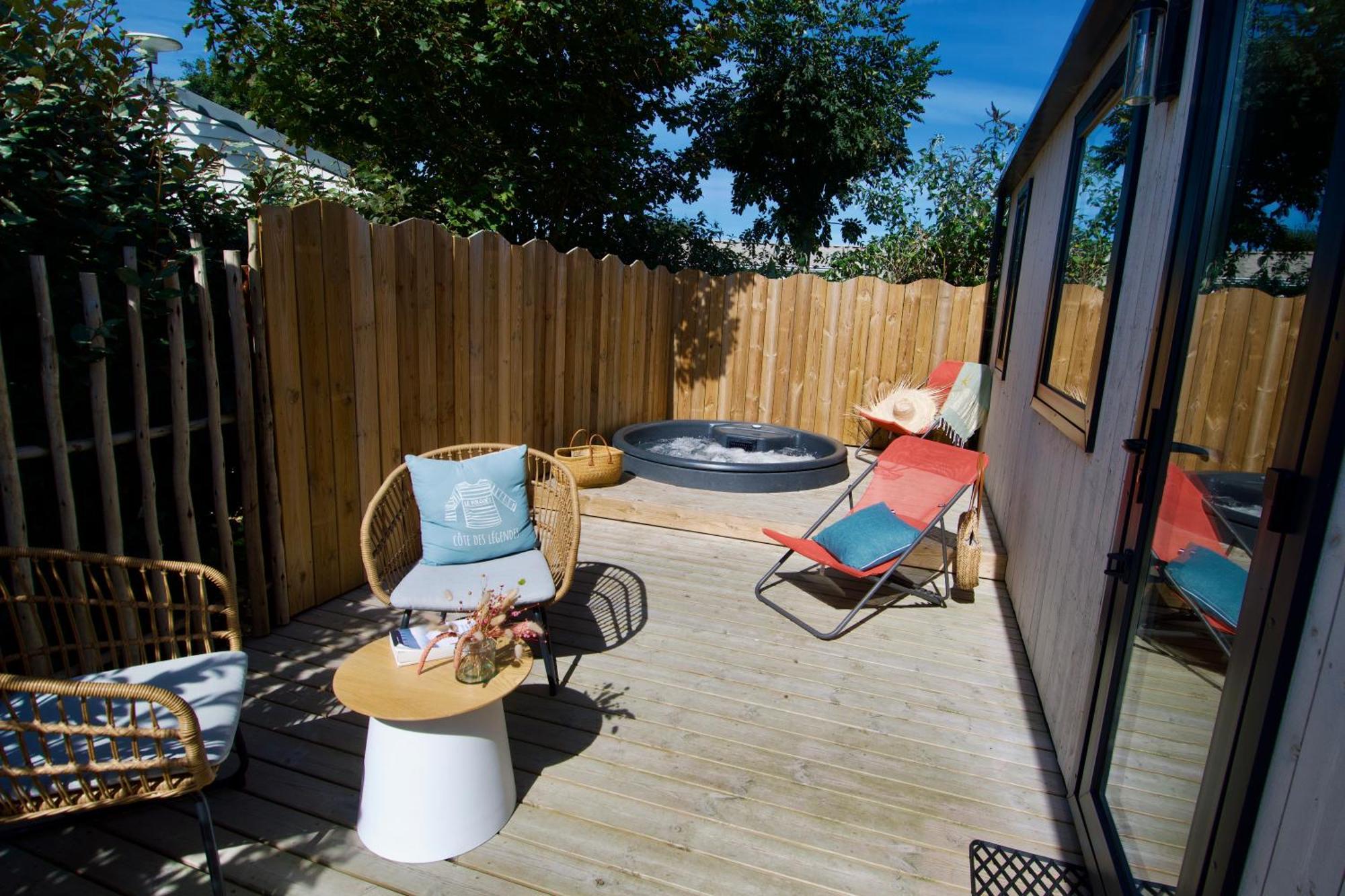 Camping De La Cote Des Legendes Brignogan-Plages Esterno foto
